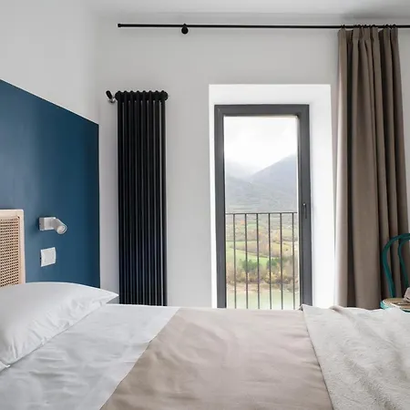 La Porticina. Your View Home.