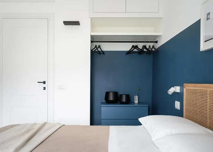 La Porticina. Your View Home.